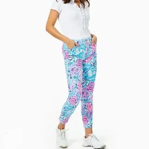LILLY PULITZER Luxletic Cameron Zanzibar‎ Blue Party Princess Golf Print Pants 6